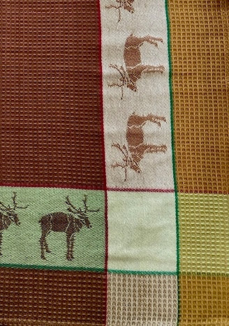 brown-reindeer-waffle-weave-towel